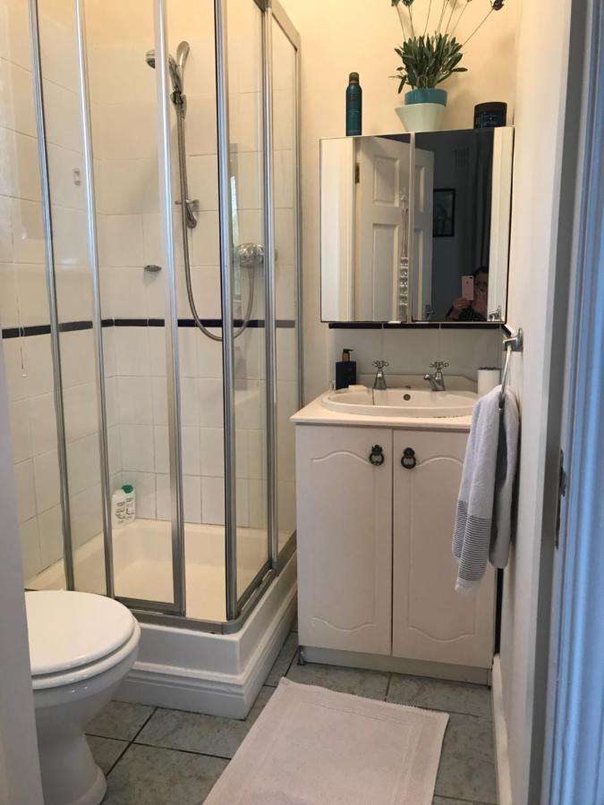 En-Suite Double Room. Dublin Airport, Fairyhouse, Tayto Park, Ashbourne Close By. アッシュボーン エクステリア 写真