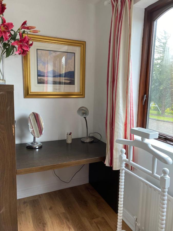 En-Suite Double Room. Dublin Airport, Fairyhouse, Tayto Park, Ashbourne Close By. アッシュボーン エクステリア 写真